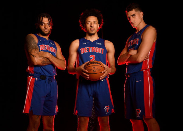 切牵制底角 切牵制底角